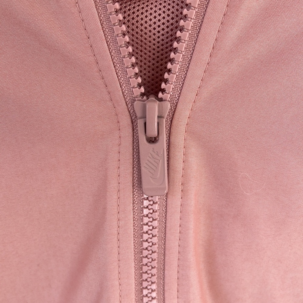 NWOT Nike Womens Windbreaker - Picture 3 of 10